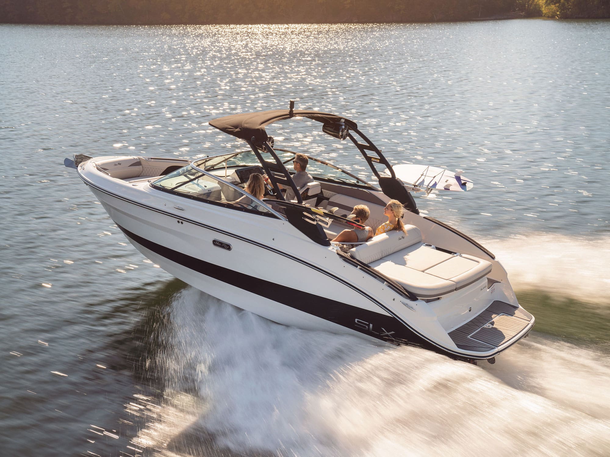 2023 Sea Ray SLX 260 Surf