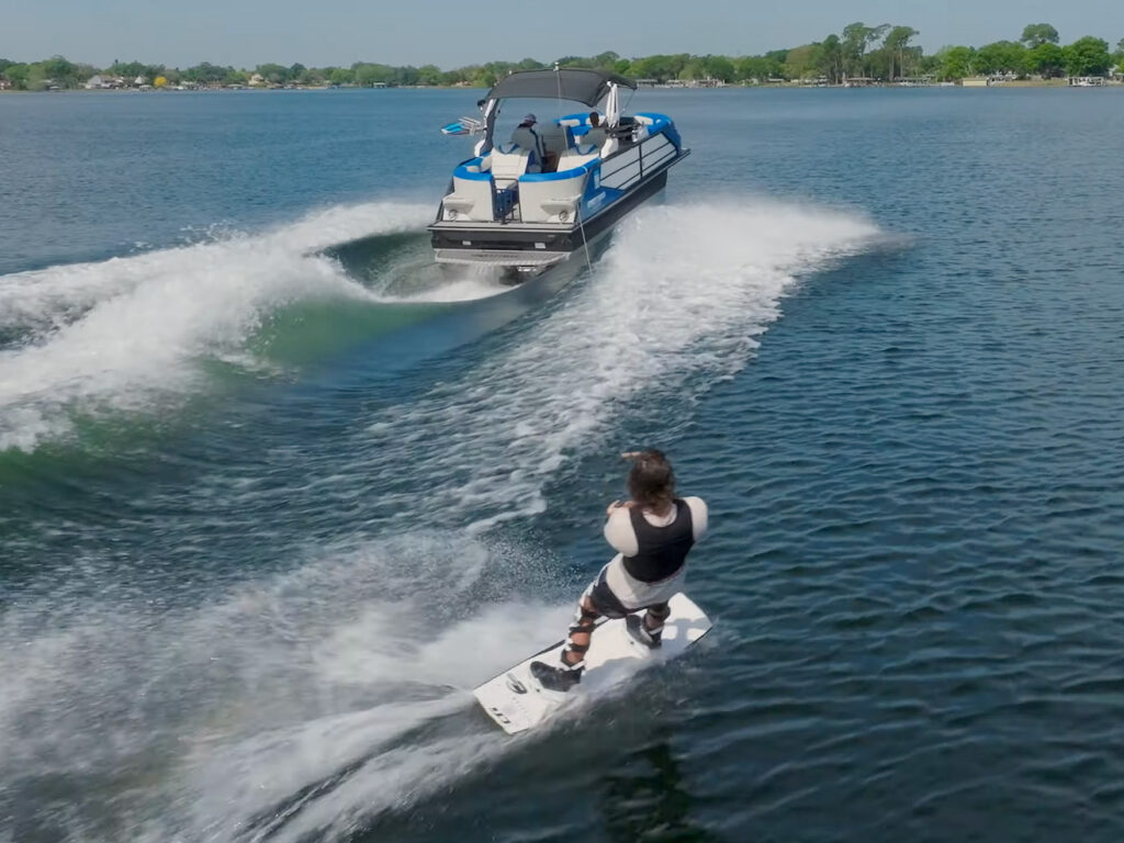 Gunnar Daft wakeboarding