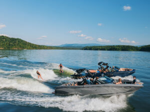 MasterCraft boats wakesurfing