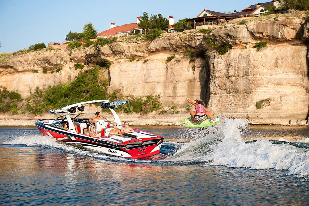 2014 Wakeboard Boat Reviews: 2014 Tigé Z3 | Wakeboarding Mag