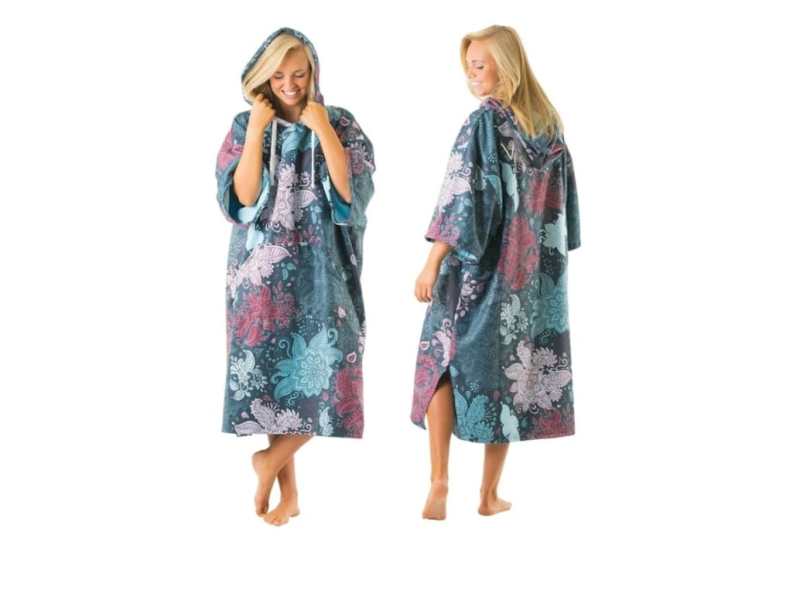 Changing Poncho for lounging off the water