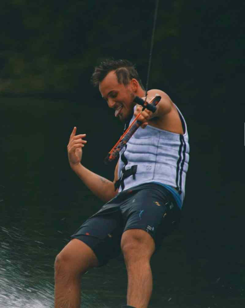 Cory Teunissen out wakeboarding