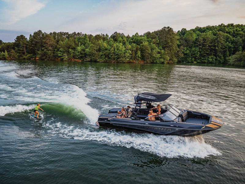 BTGBG23-WSP-Moomba-Craz-09-edit Moomba Craz Wakesurfing