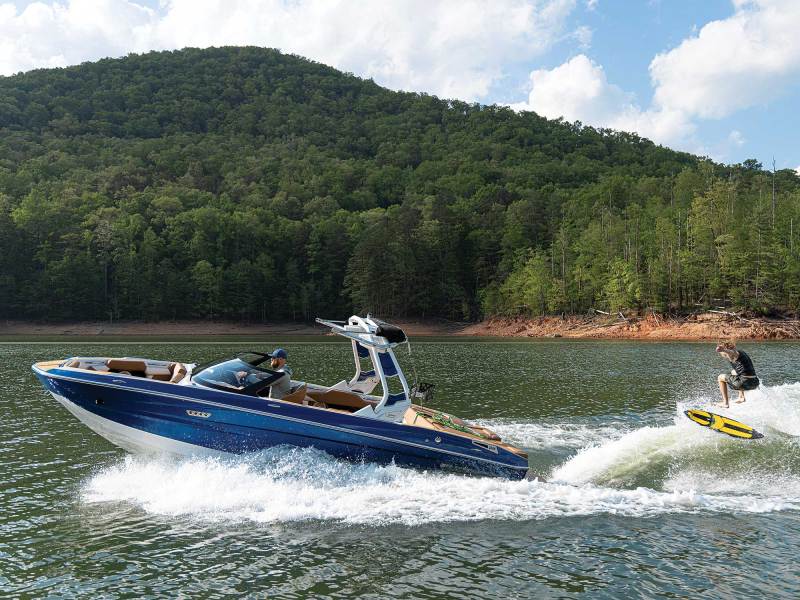 BTGBG23-WSP-Supreme-S220-01-edit Supreme S220 wakesurfing