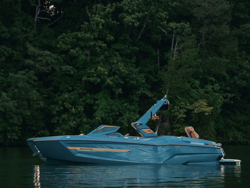 x24_1 X24 boat