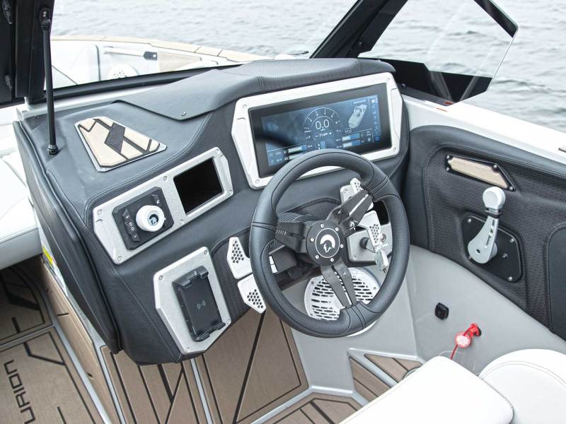 Centurion Nv243 helm